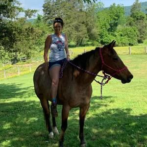 Meet your Posher, Michele